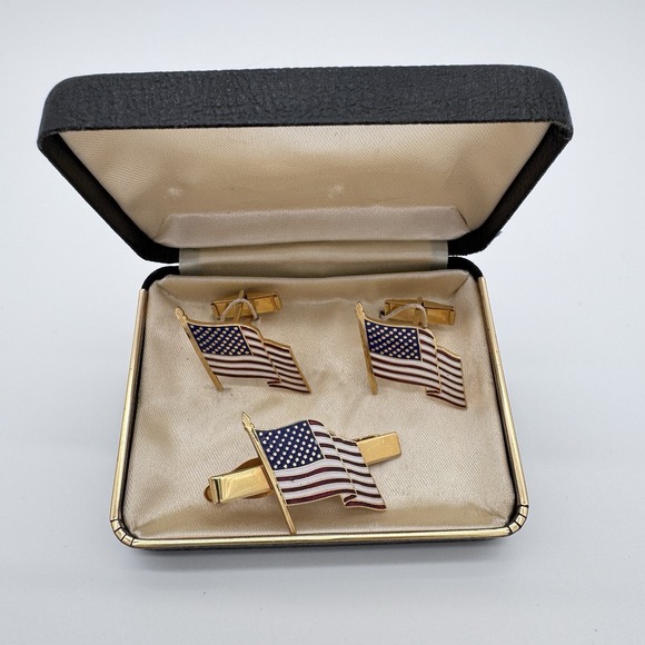 Vintage US American Flag Enamel Cuff Links Tie Tack USA Unbranded Gold - Picture 2 of 11
